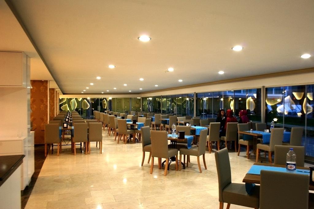 Grand Akca Hotel Ґазіпаша Екстер'єр фото