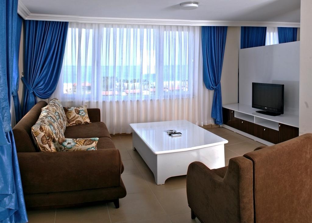 Grand Akca Hotel Ґазіпаша Екстер'єр фото