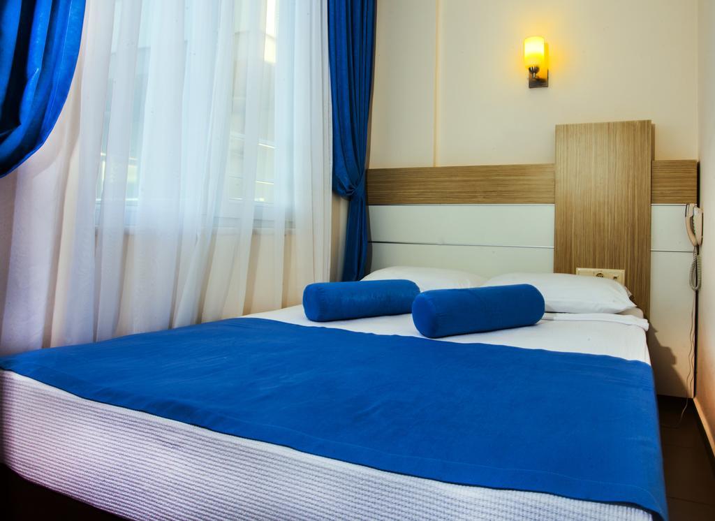 Grand Akca Hotel Ґазіпаша Номер фото