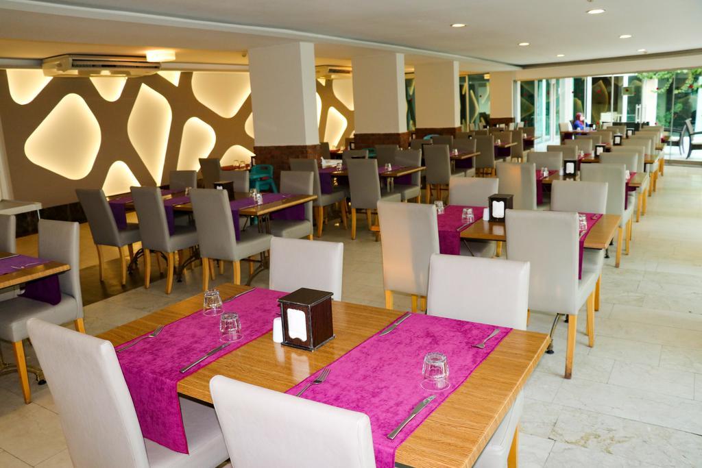 Grand Akca Hotel Ґазіпаша Екстер'єр фото