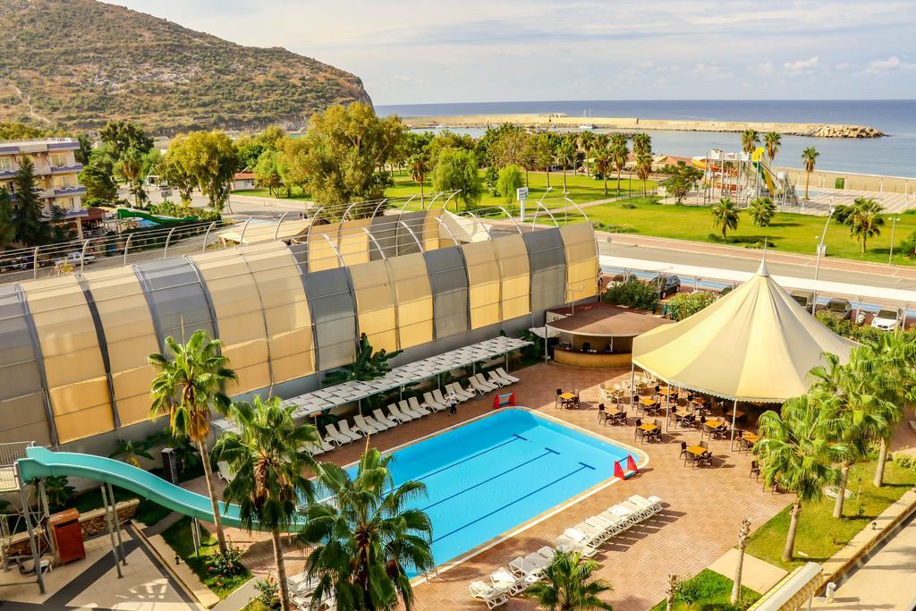 Grand Akca Hotel Ґазіпаша Екстер'єр фото